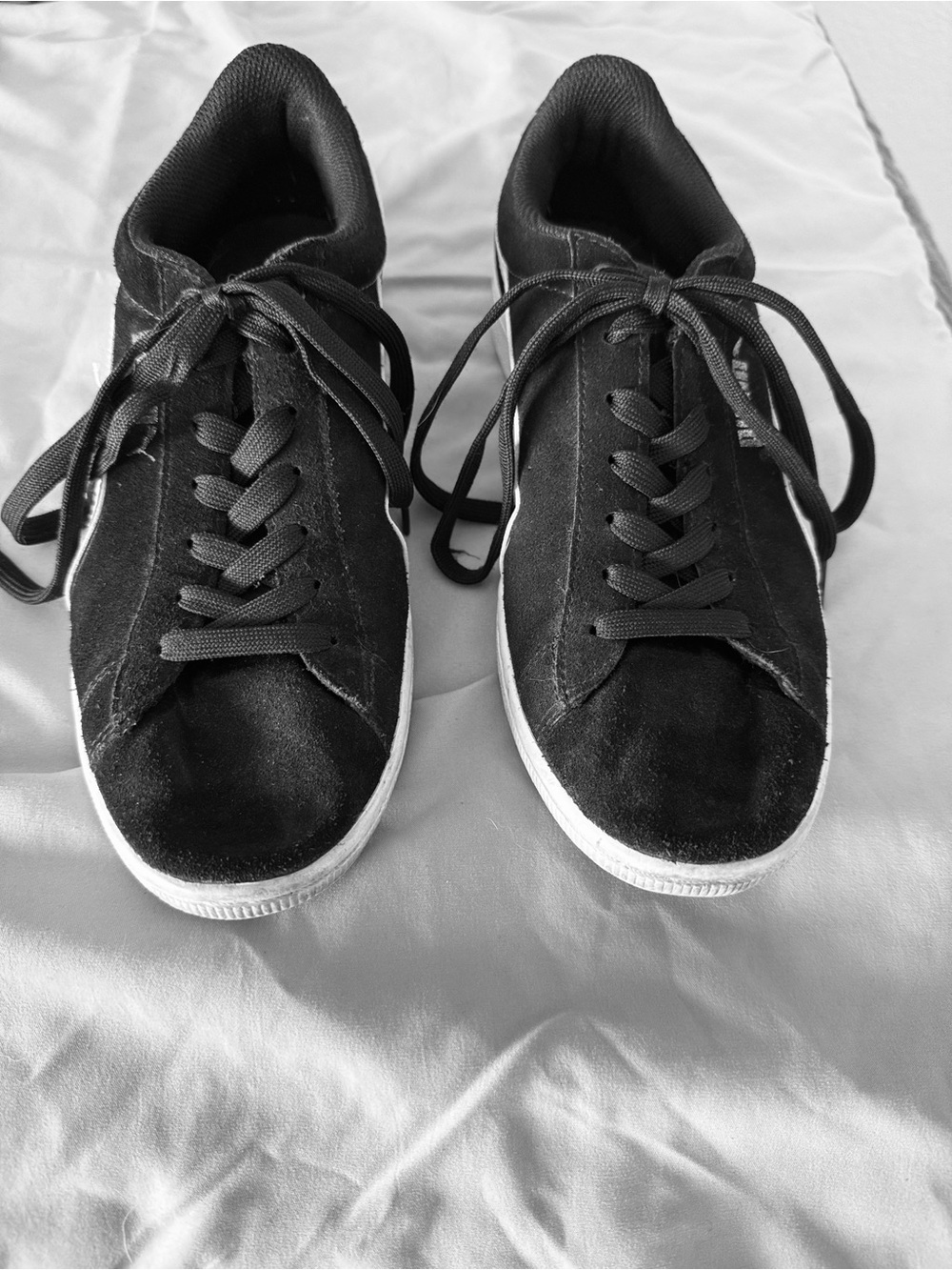 Women's Black Suede Puma's